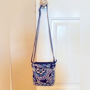 Vera Bradley RFID Mini Hipster NWOT Deep Night Paisley